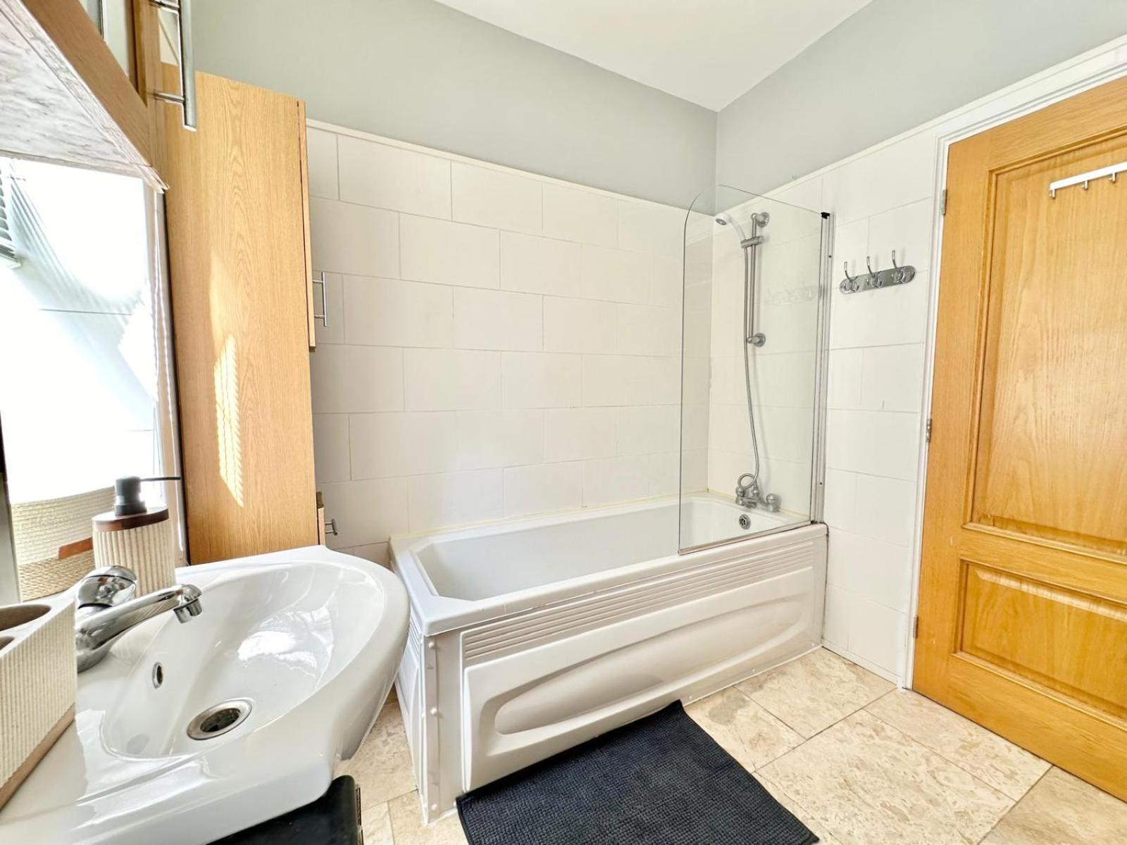 Regent'S Park One Bedroom Apartment Londen Buitenkant foto